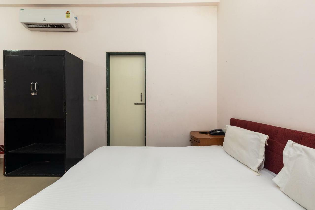 Spot On 48618 Vasundhara Gardens Hotel Bhopal Exterior photo
