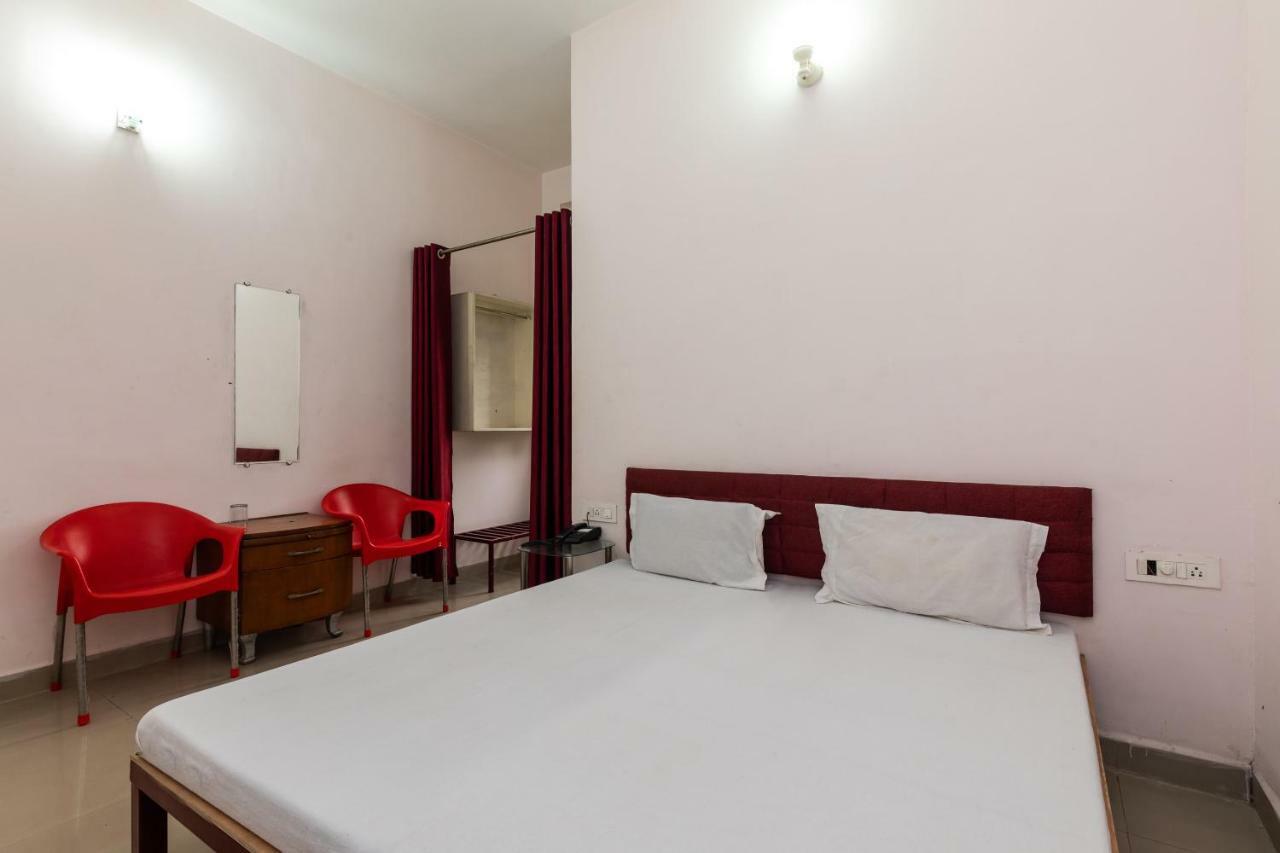 Spot On 48618 Vasundhara Gardens Hotel Bhopal Exterior photo
