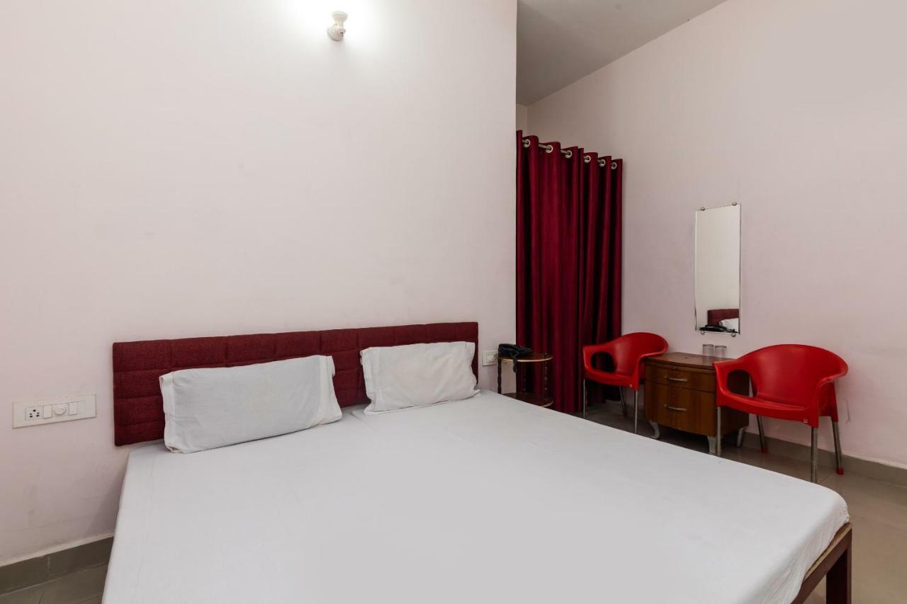 Spot On 48618 Vasundhara Gardens Hotel Bhopal Exterior photo