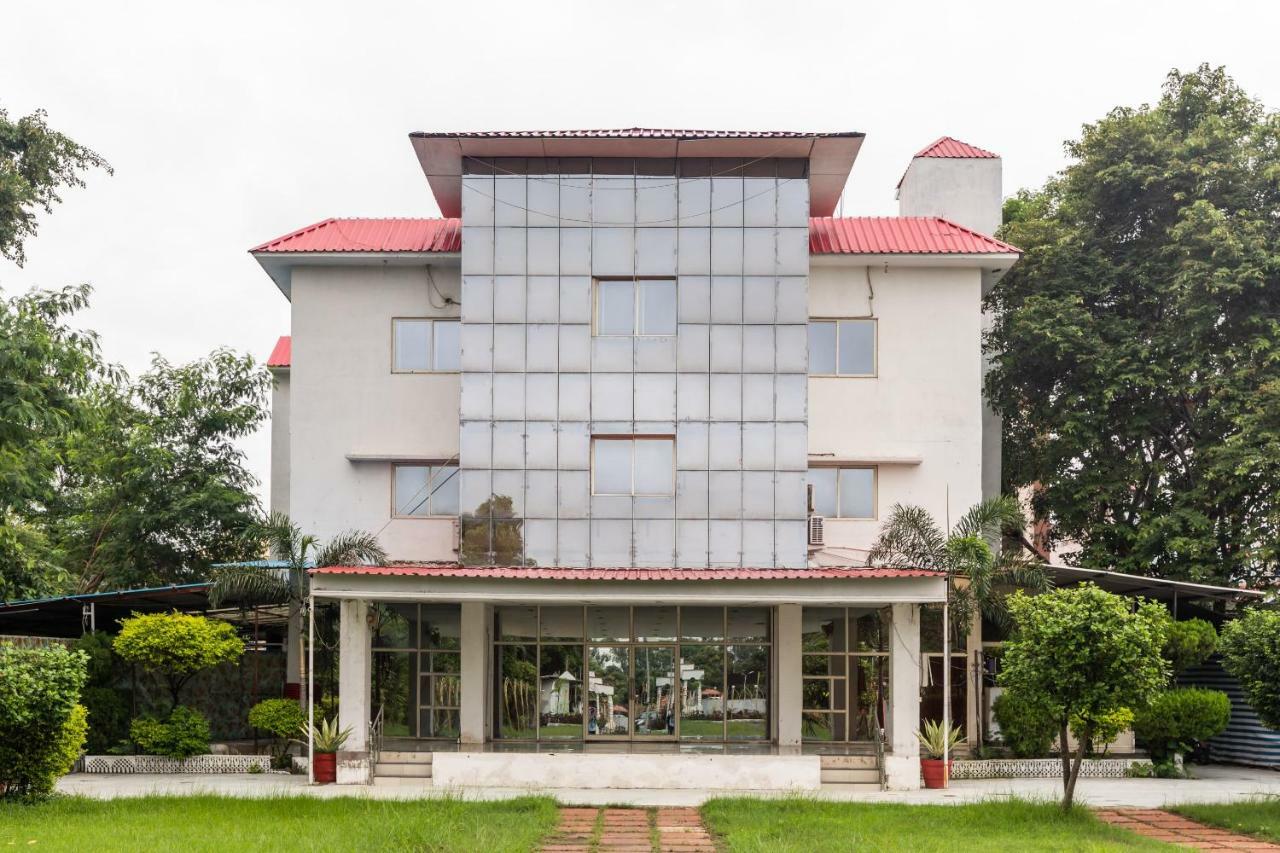 Spot On 48618 Vasundhara Gardens Hotel Bhopal Exterior photo